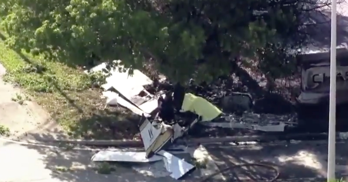 Avioneta estrellada en Miramar, Florida. © Captura de pantalla de YouTube