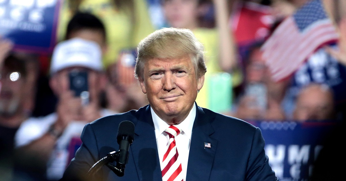 Donald Trump durante un rally en Arizona (2016). © Flickr / Gage Skidmore