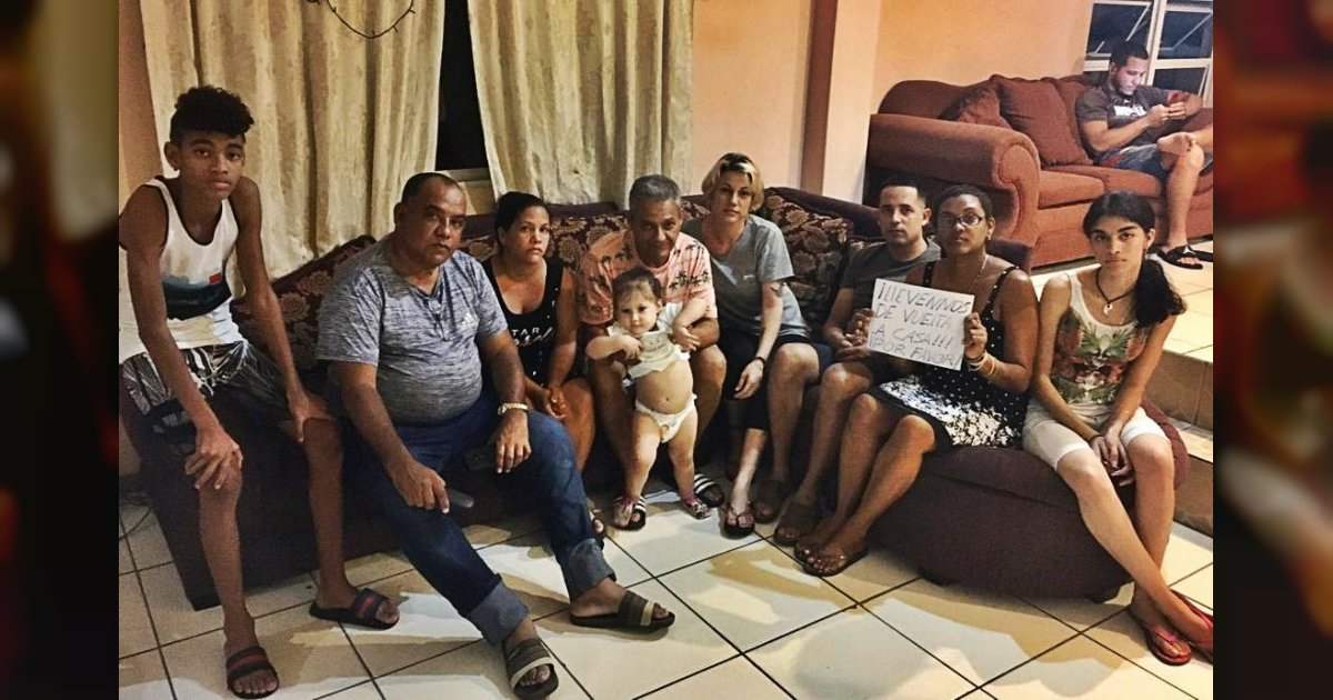 Parte del grupo de más de 150 cubanos varados en Guyana © CiberCuba