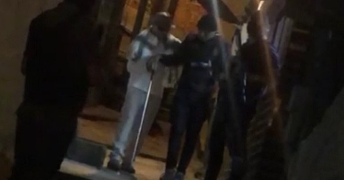 Imagen donde aparece Santrich presuntamente en Caracas. © Captura de vídeo / La Patilla