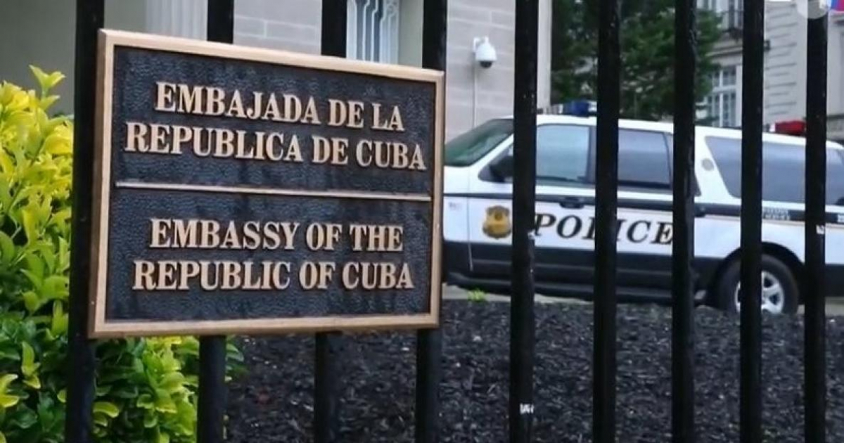 Embajada cubana en Washington D.C. el día del ataque © Captura de video de YouTube