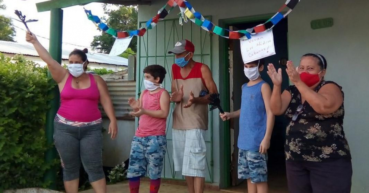 Pobladores de la Isla de la Juventud celebran salir de la cuarentena © ACN/ Ana Esther Zulueta