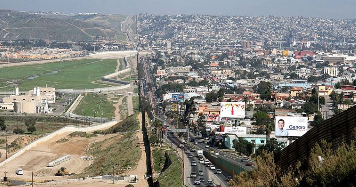 Frontera México-Estados Unidos (California) © Wikipedia
