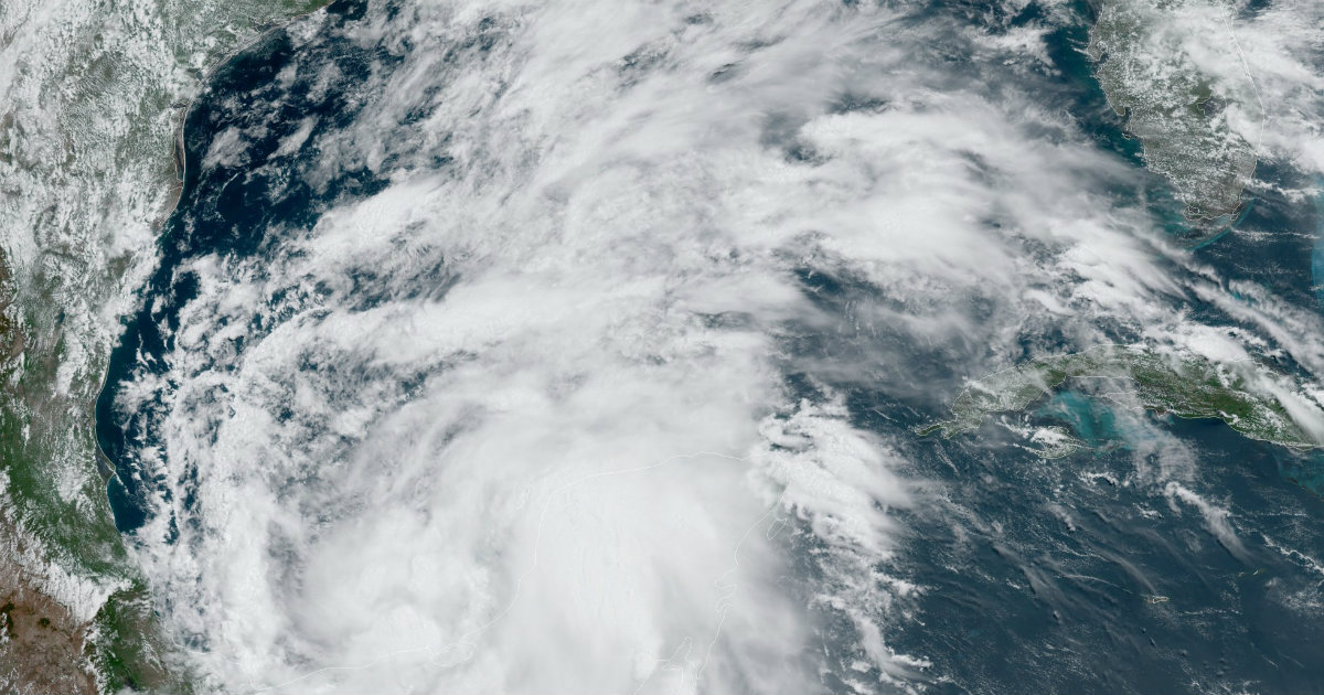 Imagen del satélite que muestra la nubosidad asociada a la tormenta tropical "Cristóbal" © NOAA