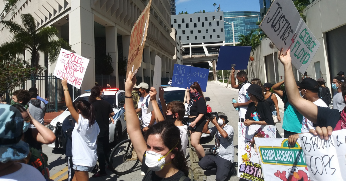 Protestas la semana pasada en el centro de Miami © Twitter
