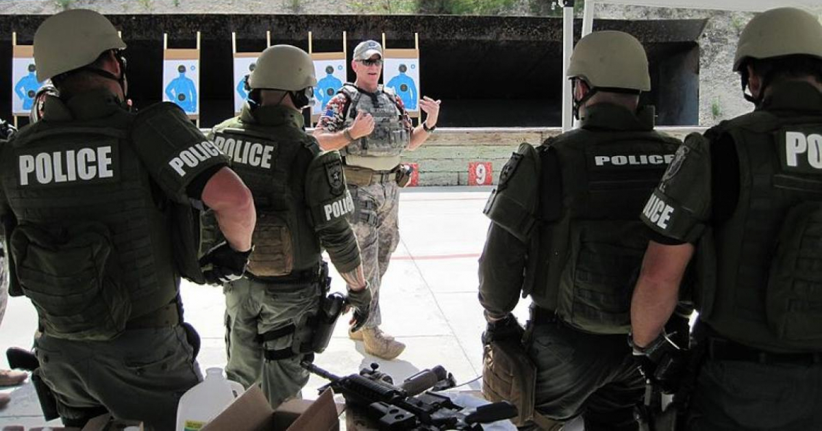Entrenamiento de agentes SWAT de Florida (Imagen referencial) © Wikimedia Commons