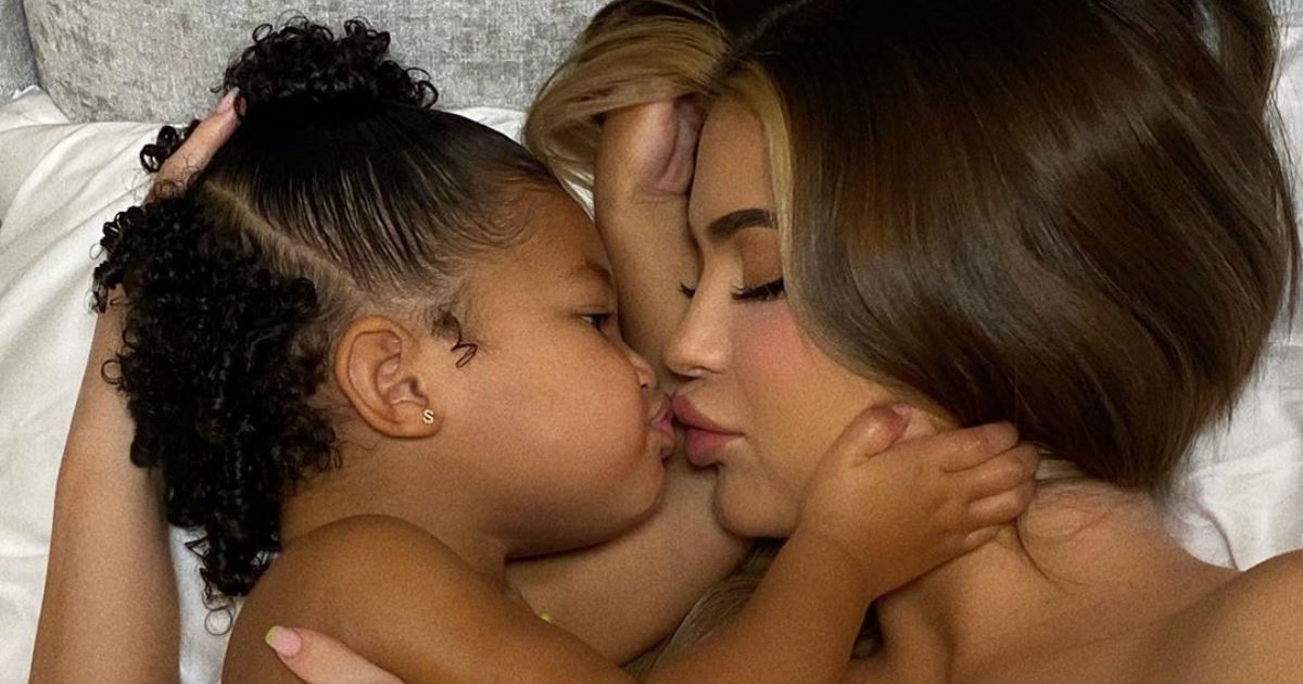 Kylie Jenner con su hija Stormi © Instagram / Kylie Jenner