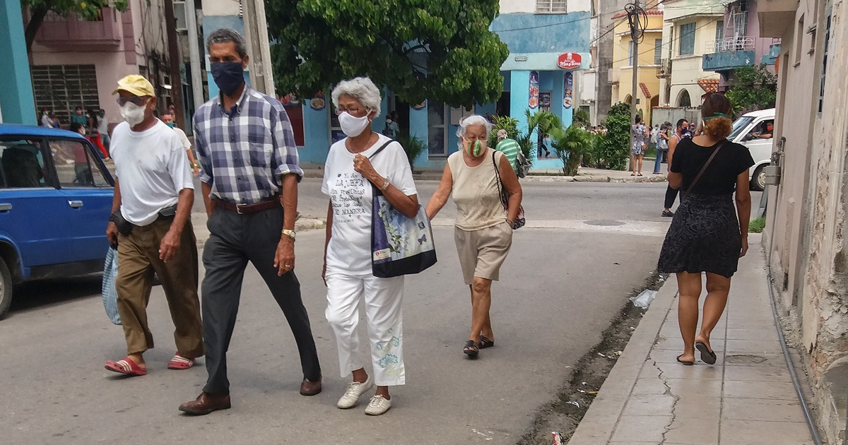 Ciudadanos cubanos © CiberCuba