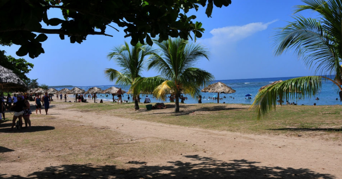 Playa en Cienfuegos. (imagen de referencia) © Portal Provincial del Ciudadano de Cienfuegos