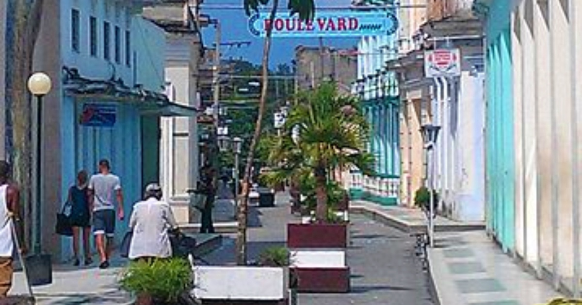 Bulevar de Santa Clara © Wikimedia Commons / Big101big