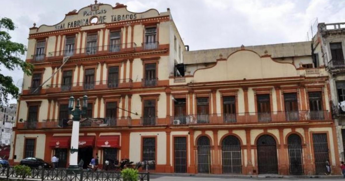 Edificio de la fábrica de Partagás de La Habana © Habana Radio