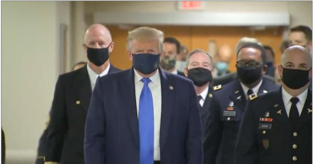 Trump con máscara por primera vez en público © Twitter / Patricia Janiot