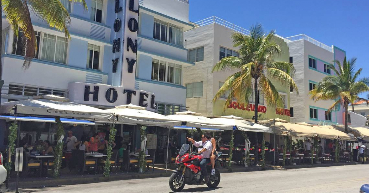 Hoteles de Miami podrían funcionar como centro de aislamiento © @RequenaCNN