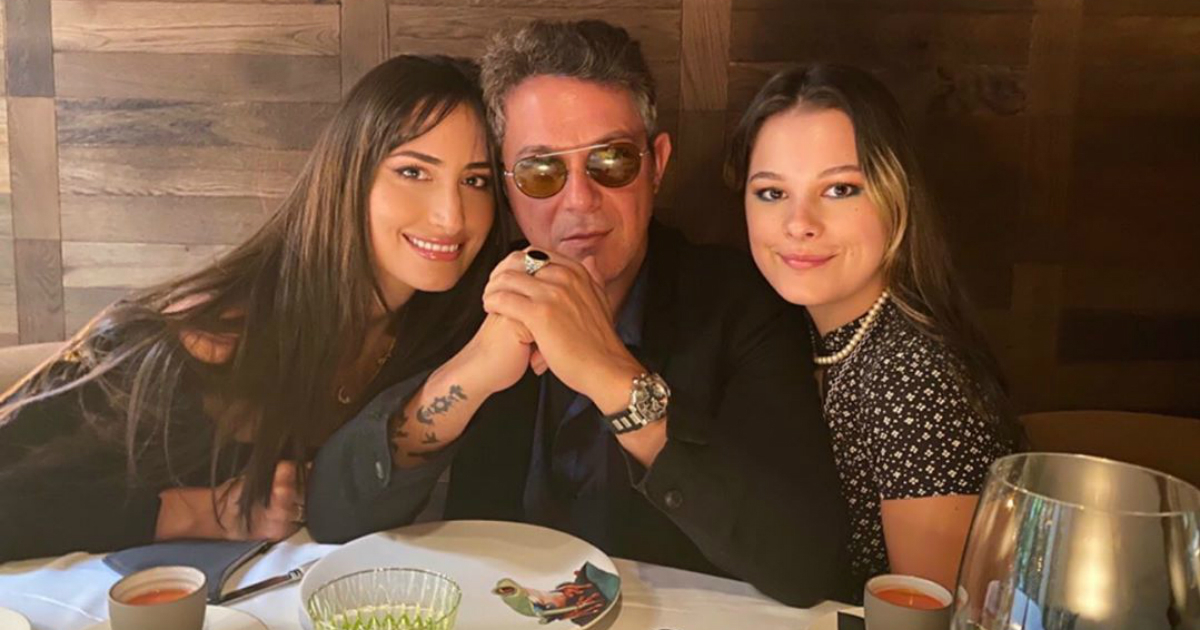 Rachel Valdés y Alejandro Sanz con Manuela © Instagram / Rachel Valdés