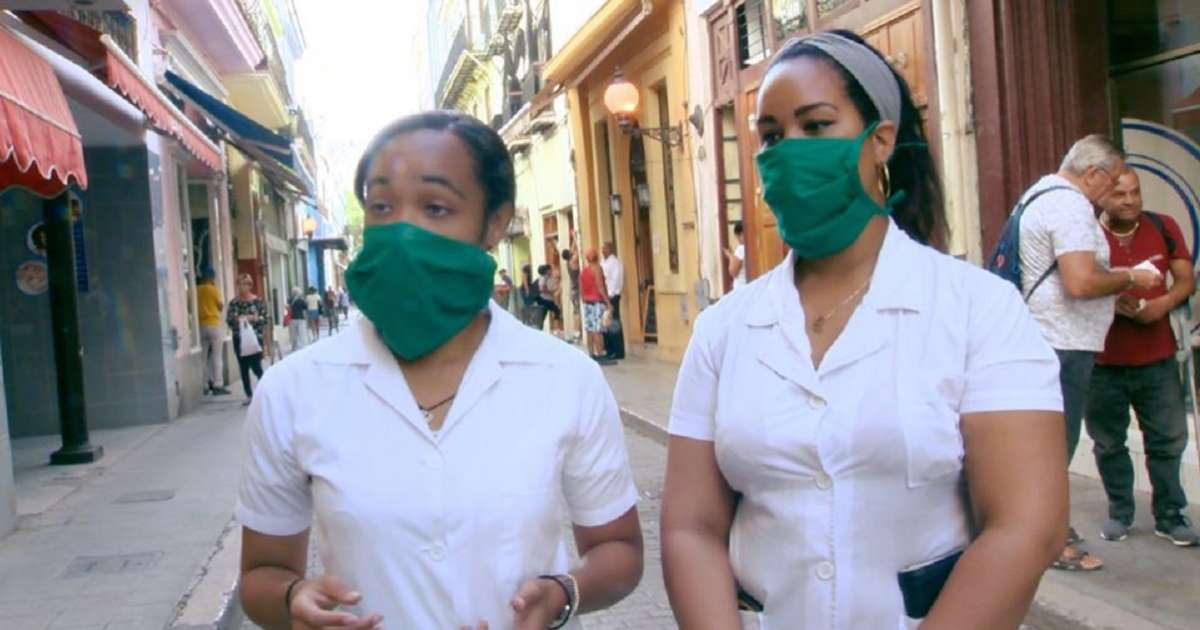 Estudiantes de medicina realizan pesquisaje en La Habana © Facebook / Naturaleza Secreta