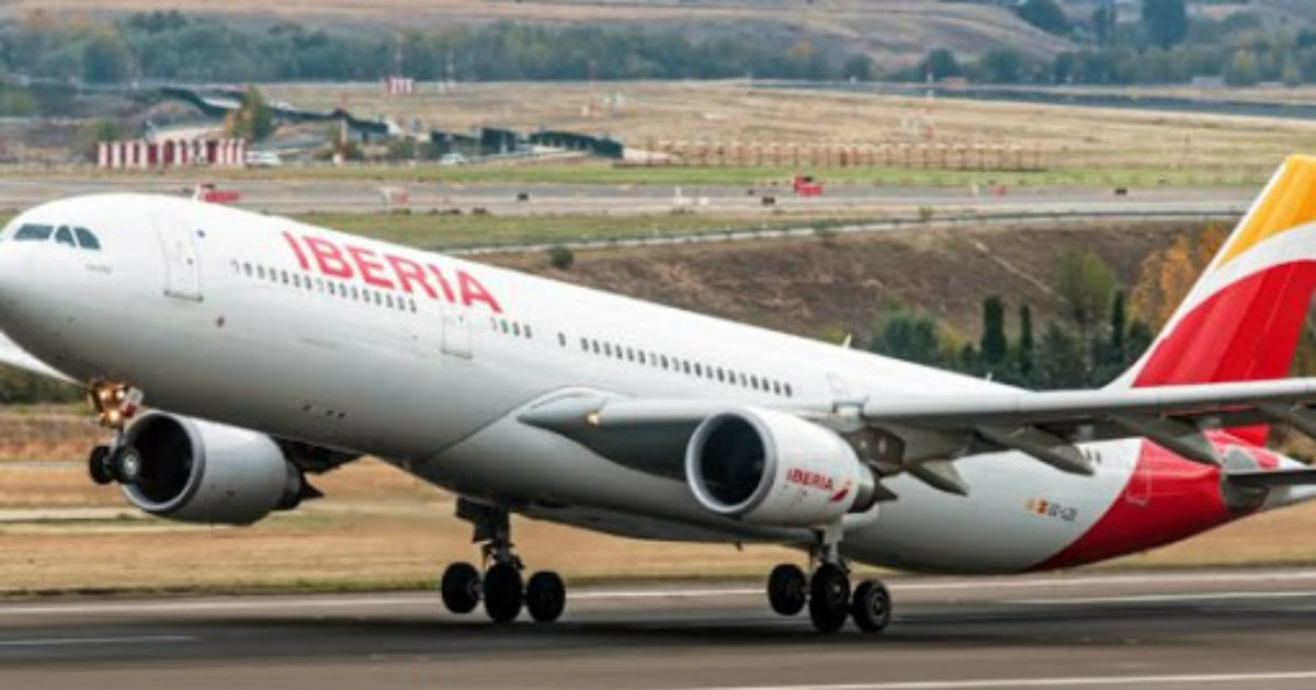Iberia confirma a CiberCuba que este miércoles sale un vuelo a la Isla. © Consulado de España en La Habana