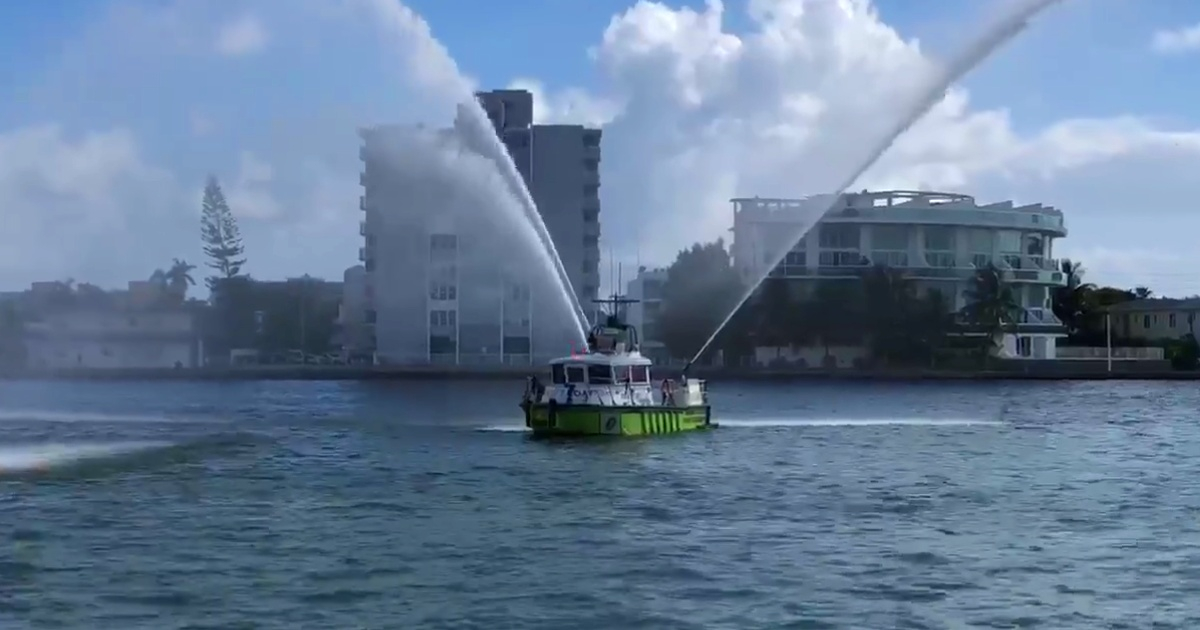 Uso de aireadores para refrescar y oxigenar el agua © Twitter / Port Miami