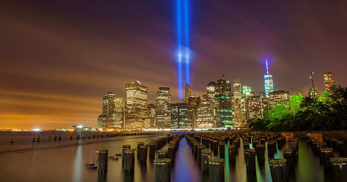 Tributo conmemorativo del 11 de septiembre © Flickr / Anthony Quintano