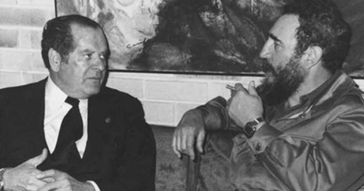 Eduardo Barreiros conversa con Fidel Castro, 1979 © Fundación Eduardo Barreiros