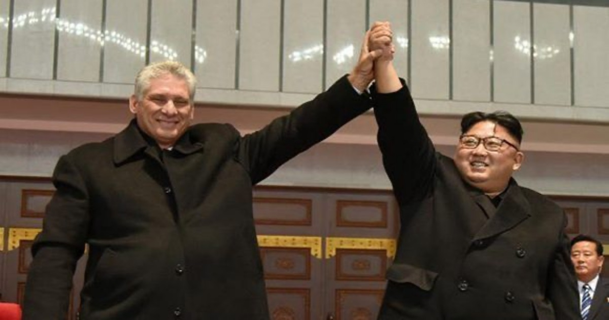 Miguel Díaz-Canel y Kim Jong-un en una imagen de archivo. © Cubadebate / Estudios Revolución