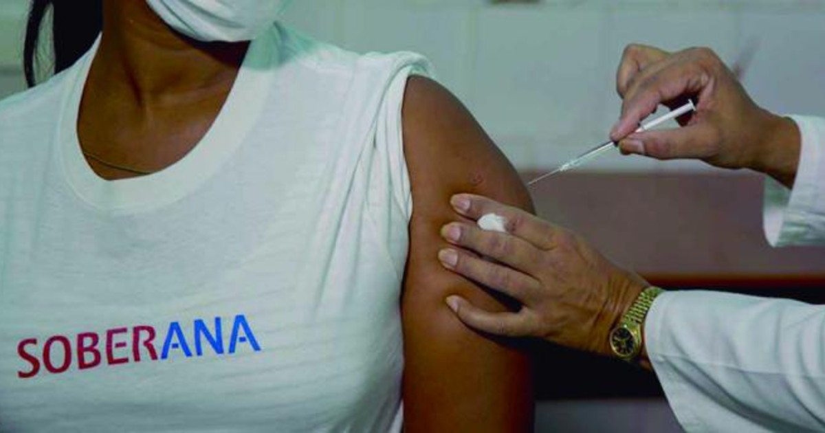 Soberana: candidato vacunal cubano contra el coronavirus © Cubabate / Ismael Francisco