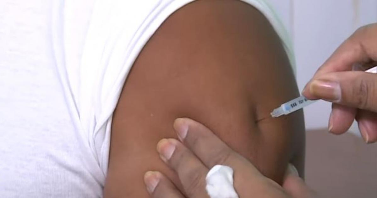 Vacunación (Imagen referencial) © YouTube / Canal Caribe 