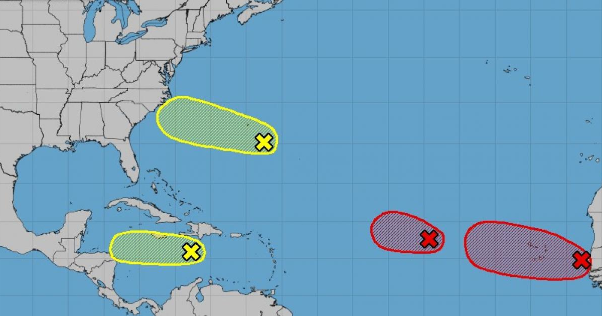 Mapa de localización de las cuatro perturbaciones © National Hurricane Center/ Twitter
