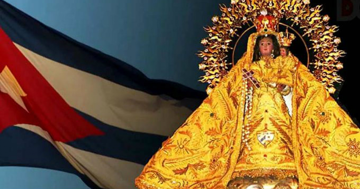 Bandera cubana y Virgen de la Caridad del Cobre © Twitter / @EquipoTrump