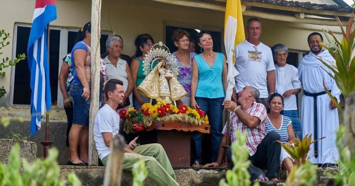 La Virgen de la Caridad en comunidades de Cuba © Facebook / Ntra Sra De La Caridad Parroquia de Banes