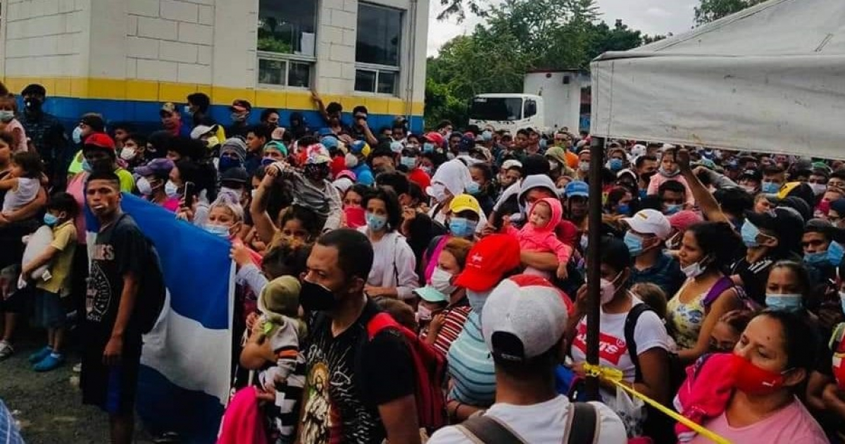 Caravana de migrantes © Twitter / Las Noticias de Colón HN