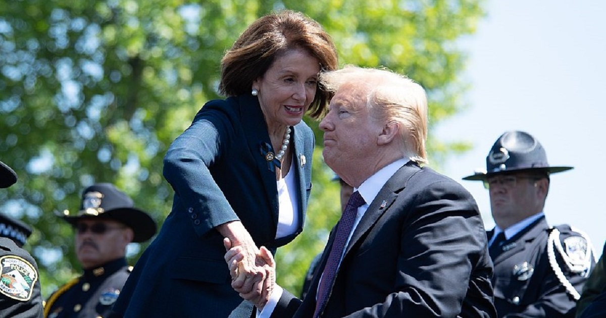 Nancy Pelosi y Donald Trump (imagen de archivo). © Office of Public Affairs vía Wikimedia Commons