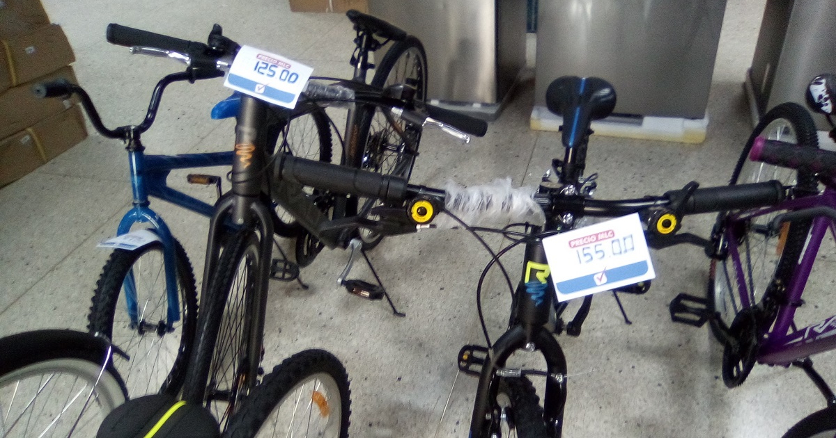 Venta de bicicletas © Cadena de Tiendas CARIBE/Twitter