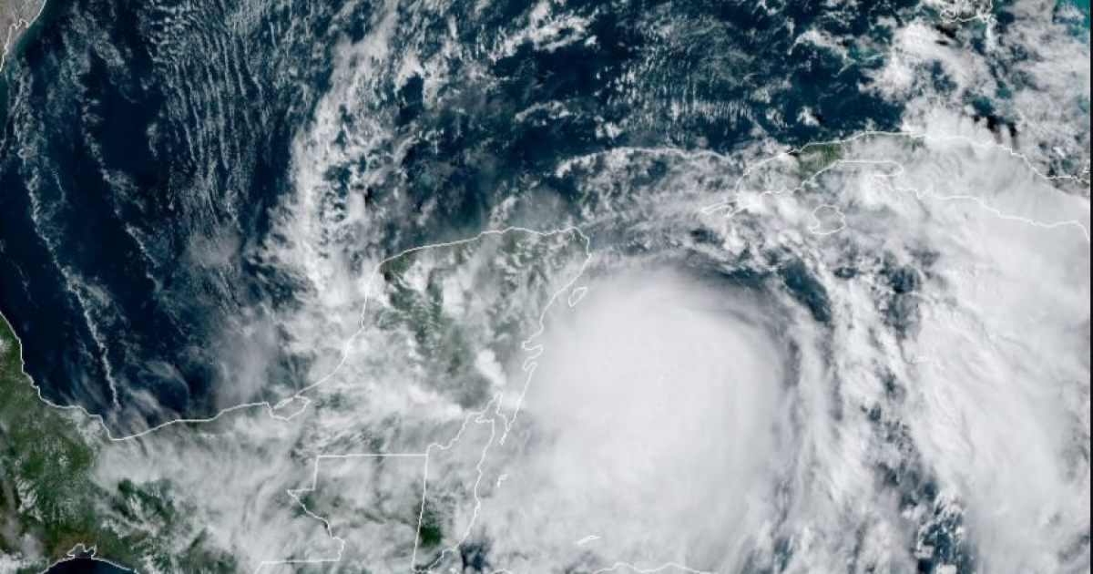 Huracán Zeta © National Hurricane Center, EE.UU.