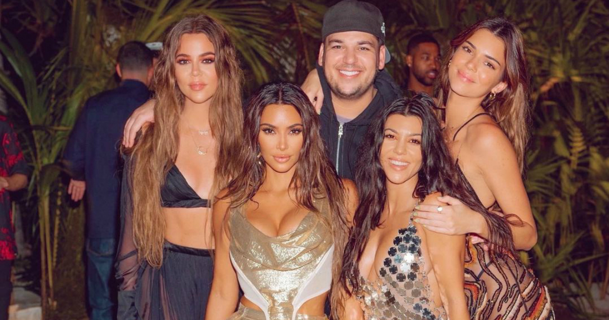 Kim Kardashian y sus hermanos © Instagram / Kim Kardashian