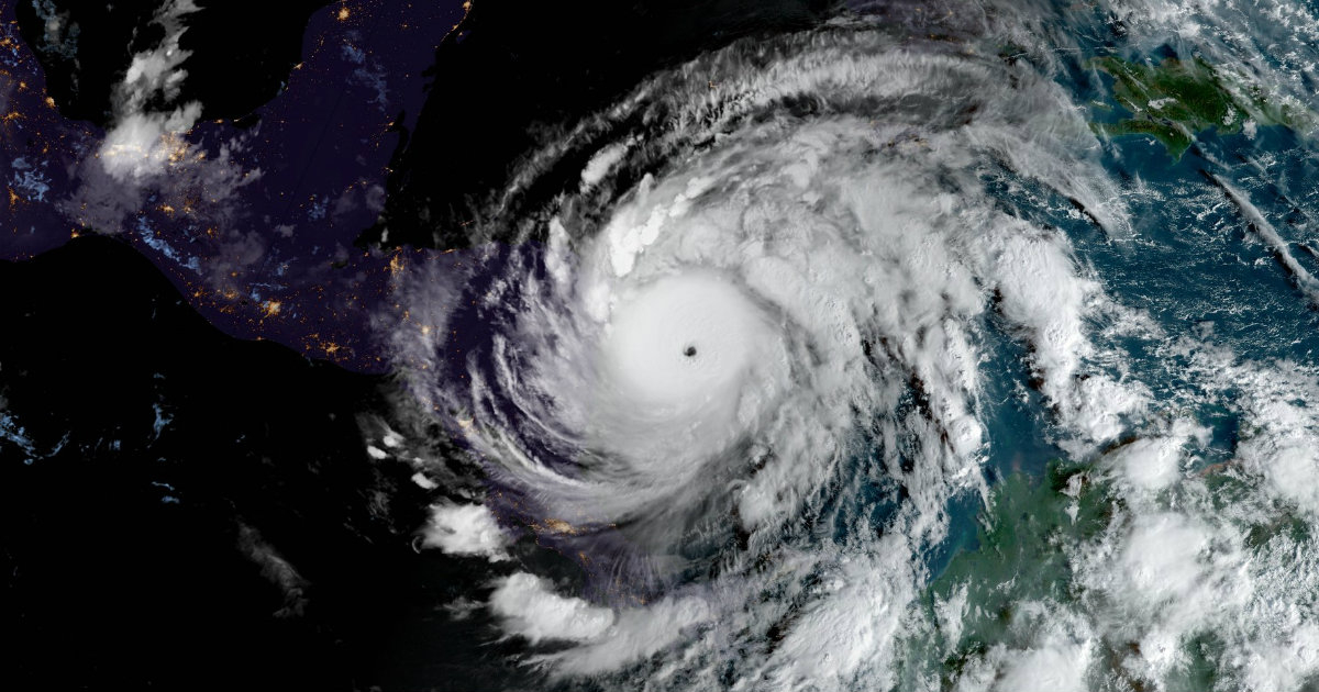 Imagen del Satélite del huracán Iota © NOAA