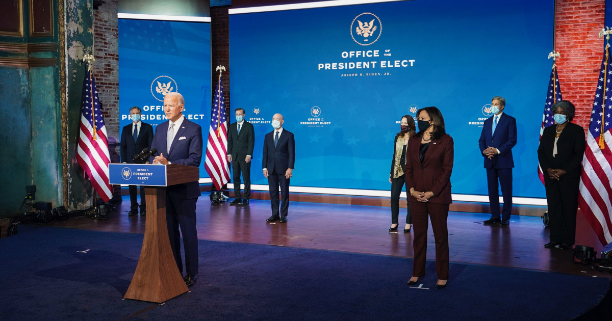 Joe Biden junto a parte de su equipo de gabinete © Twitter/Joe Biden