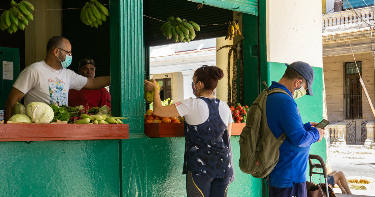 Gobierno de Cuba continúa topando precios en La Habana. © CiberCuba