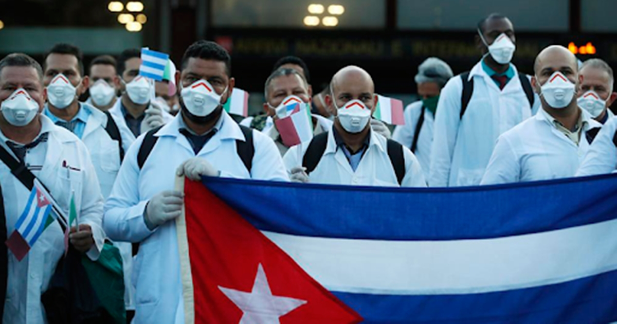 Brigada de médicos cubanos © Periódico Invasor