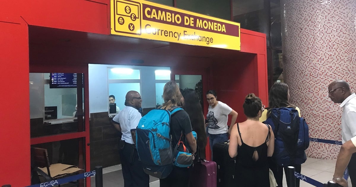 Extranjeros en el Aeropuerto de La Habana (imagen de referencia) © CiberCuba