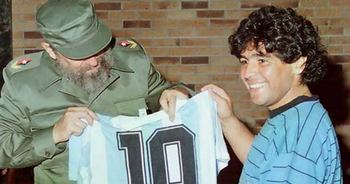 Fidel Castro y Maradona © Estudios Revolución 