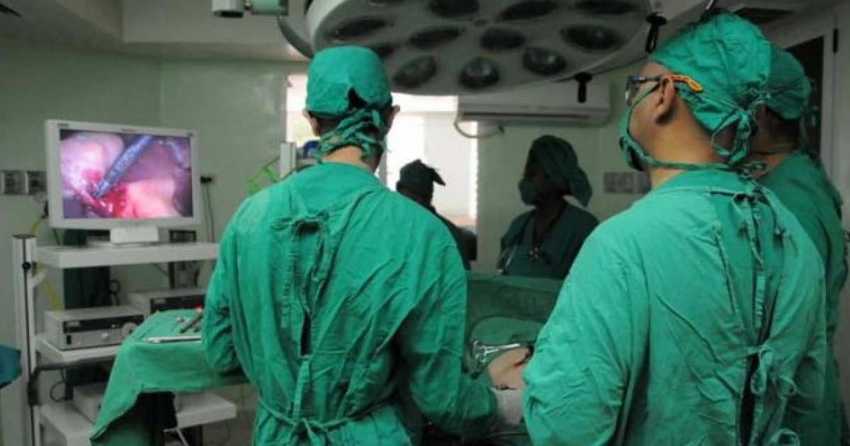 Médicos cubanos (Imagen referencial) © Granma / Vicente Brito