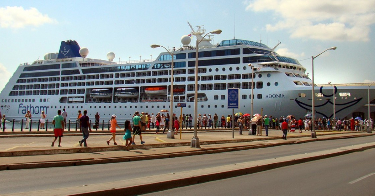 Primer crucero de Carnival en Cuba, 2016 © CiberCuba 