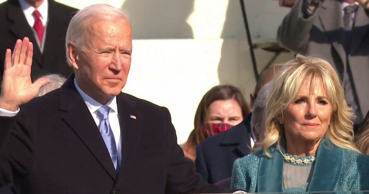 Joe Biden en la ceremonia de juramentación como presidente © Captura de video NBC