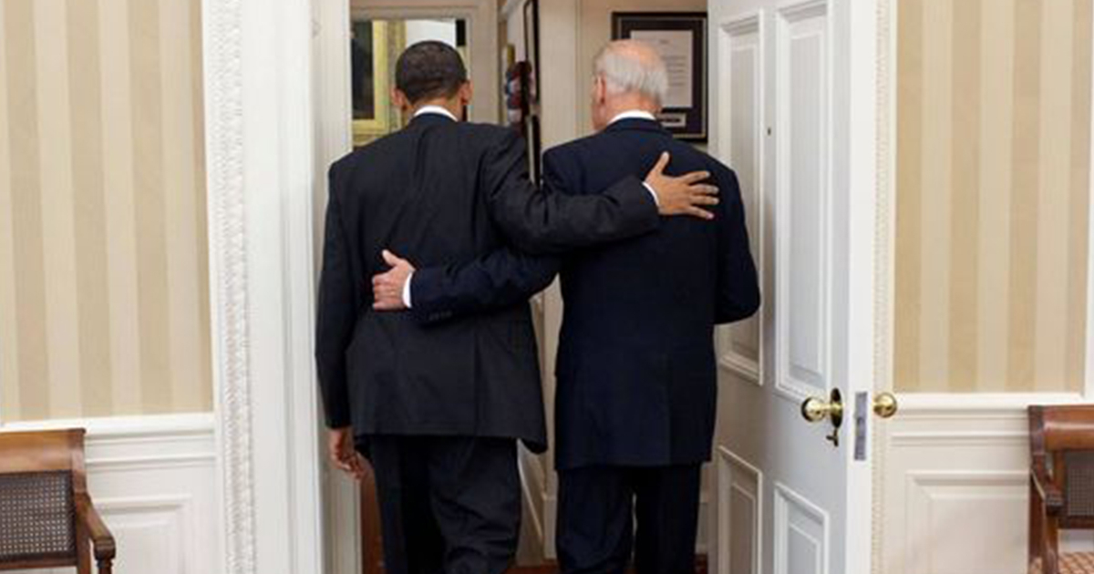 Obama y Biden celebran la victoria demócrata © Facebook Barack Obama