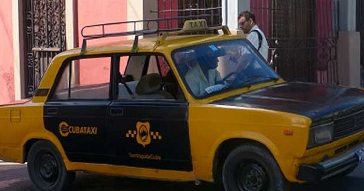 Taxi en Santiago de Cuba © Sierra Maestra