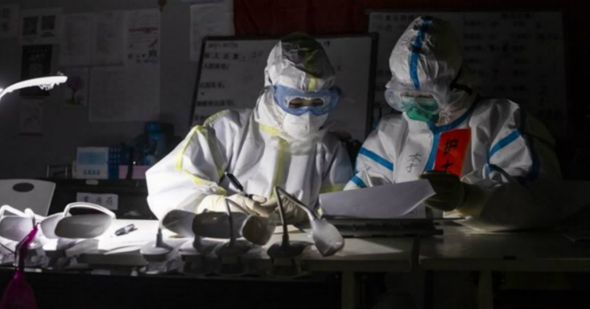 Trabajadores de un laboratorio en China (Imagen de referencia) © Ministry of National Defense of the People's Republic of China