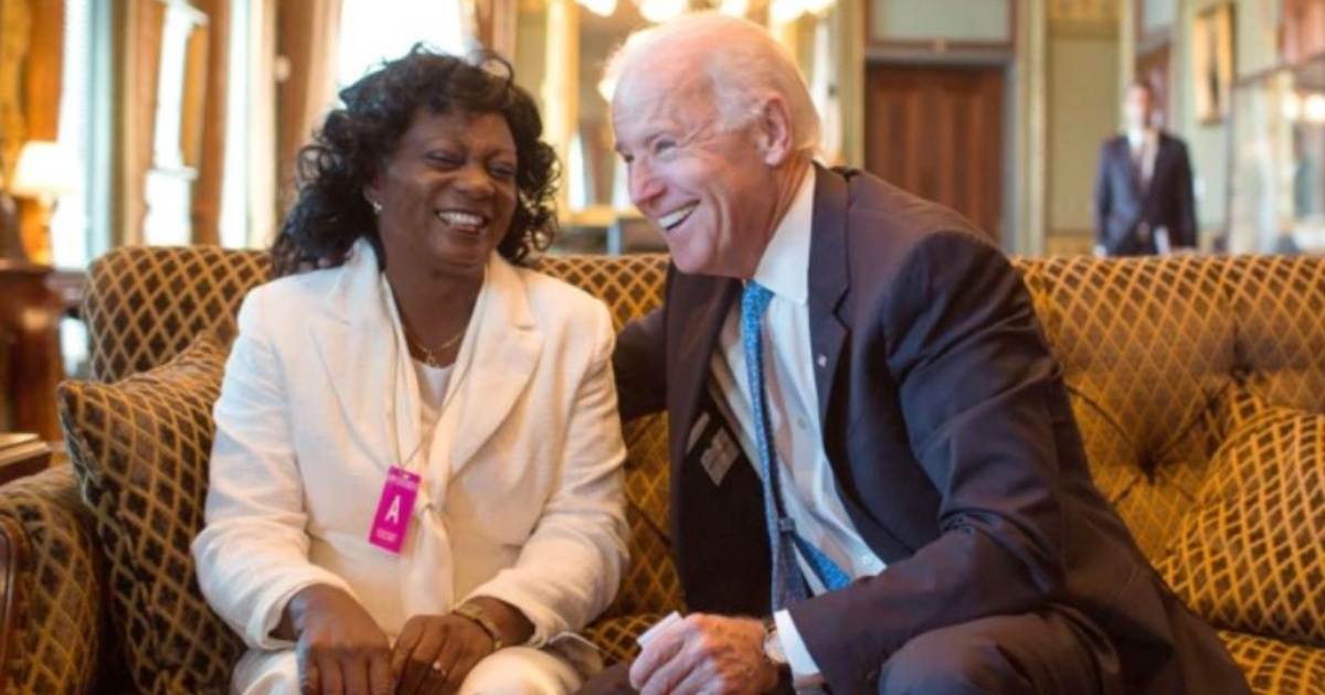 Berta Soler junto a Joe Biden en octubre de 2013, durante su encuentro en la Casa Blanca © White House -Chuck Kennedy