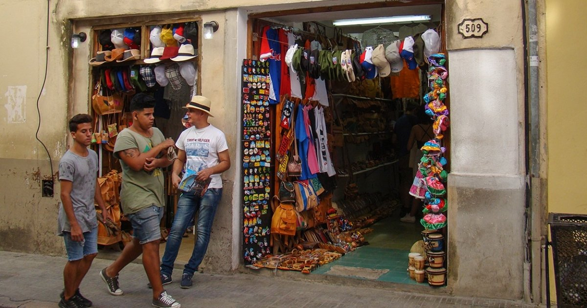 Cuentapropistas cubanos © CiberCuba