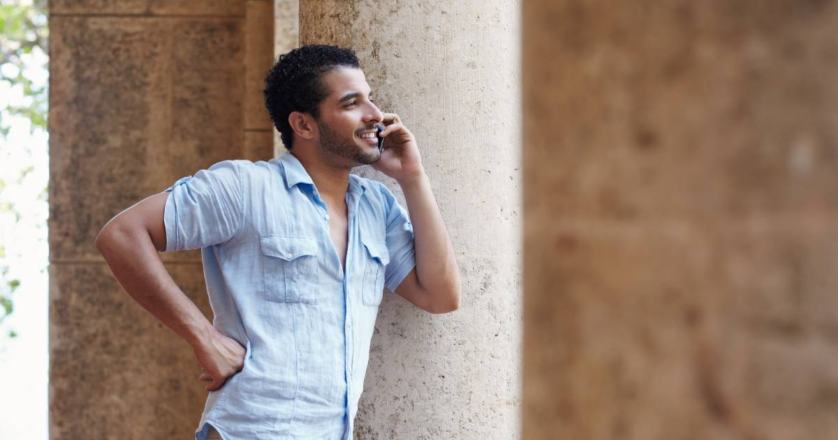 Hombre hablando por teléfono (imagen de referencia) © <a href="https://sp.depositphotos.com/">Depositphotos</a>