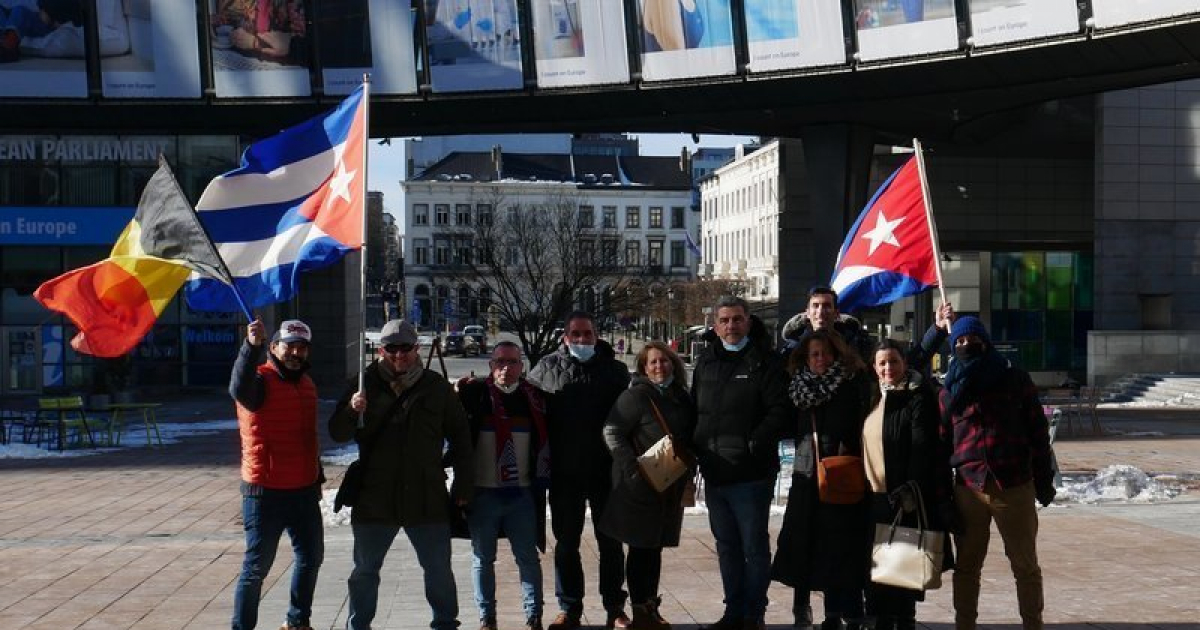 Cubanos en Bélgica © Mesa de la Unidad Cubana